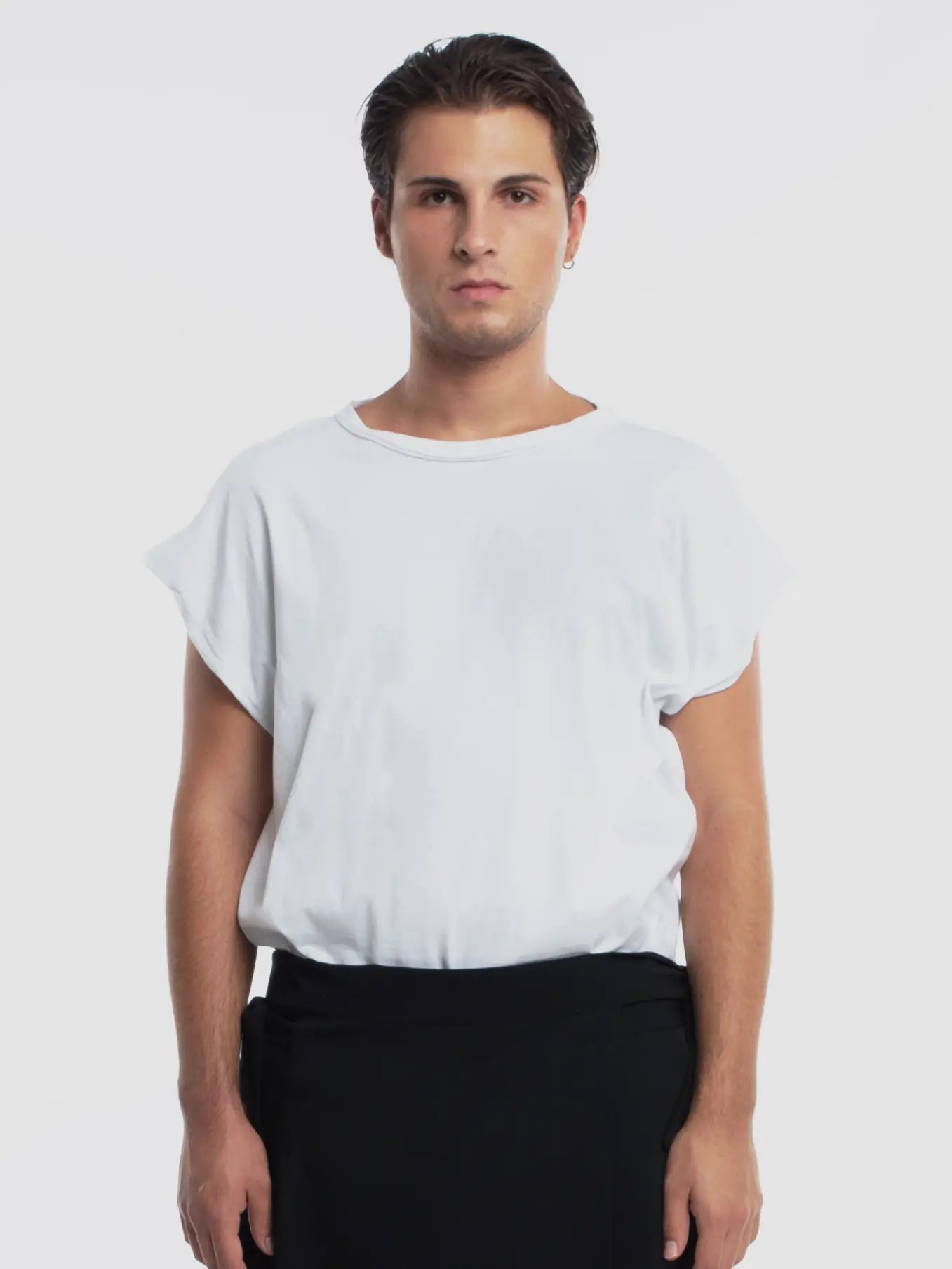The Classic Cropped Tee DearMx.com