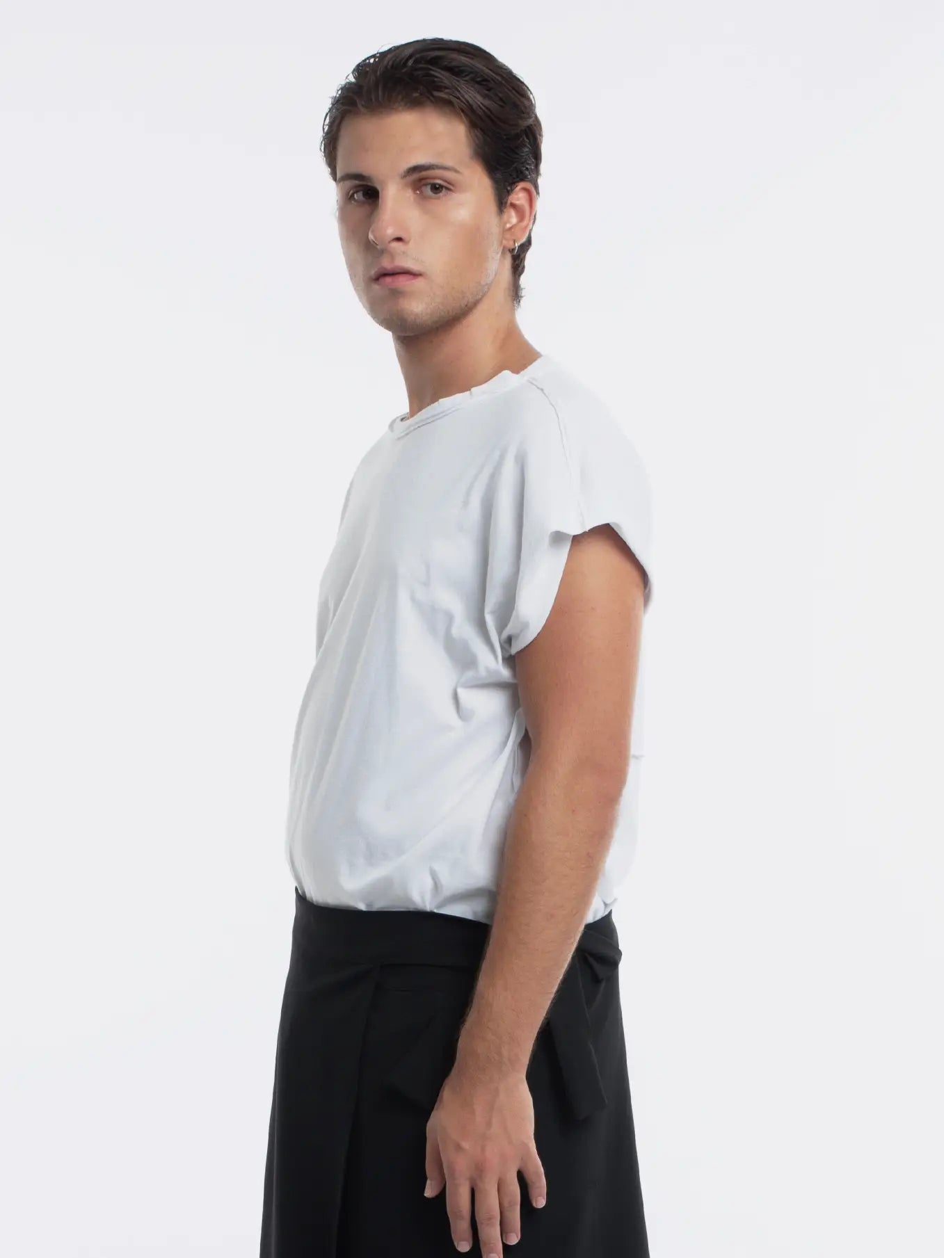 The Classic Cropped Tee DearMx.com